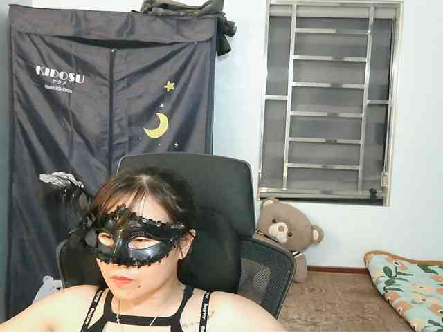 girl30slutty webcam