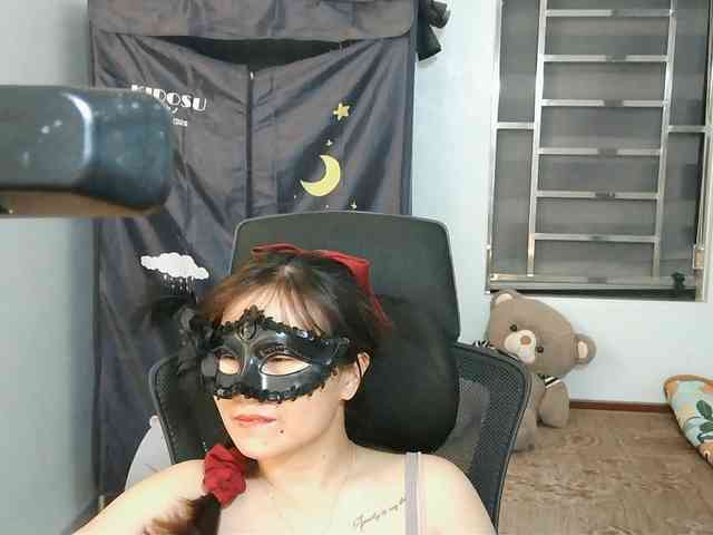 girl30slutty webcam