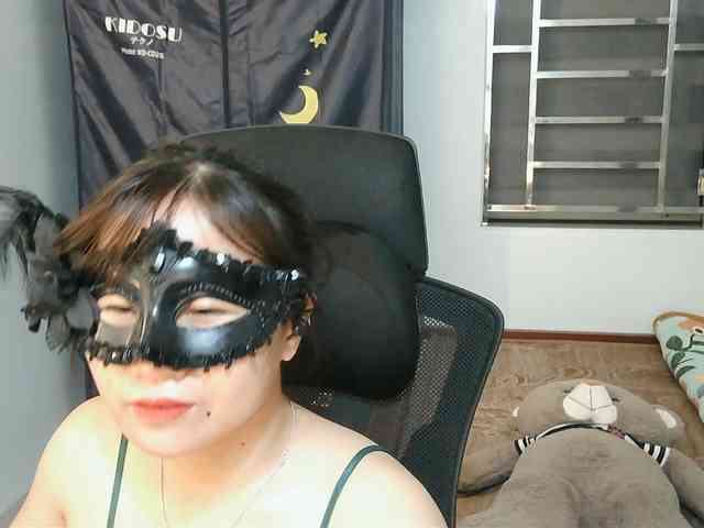 girl30slutty webcam