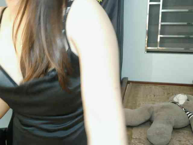 girl30slutty webcam