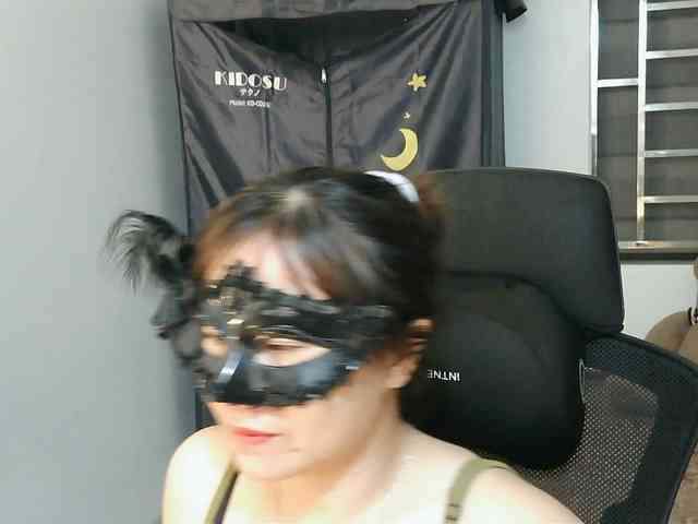 girl30slutty webcam