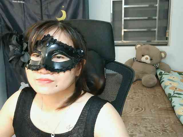 girl30slutty webcam