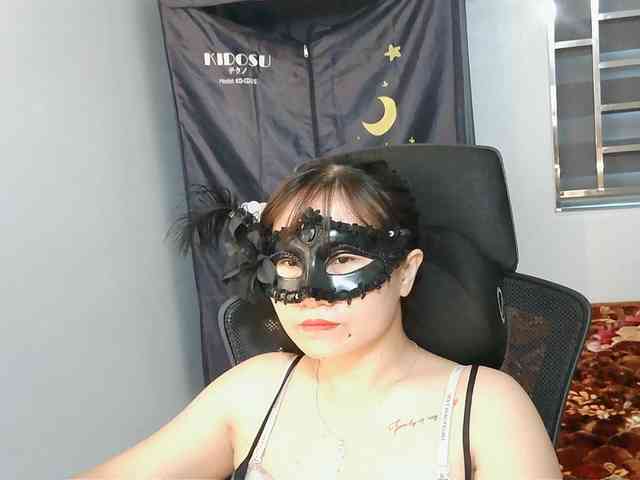girl30slutty webcam