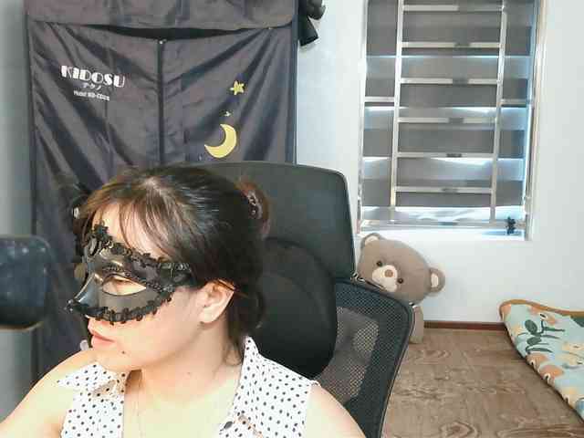 girl30slutty webcam