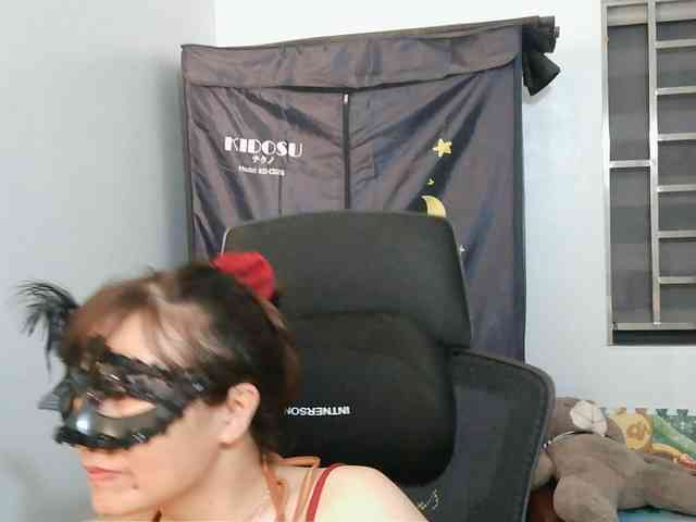 girl30slutty webcam