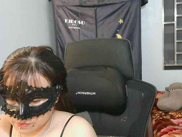 girl30slutty webcam