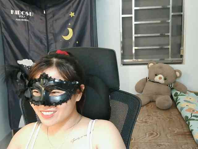 girl30slutty webcam