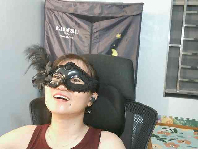 girl30slutty webcam