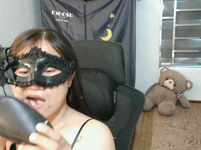girl30slutty webcam