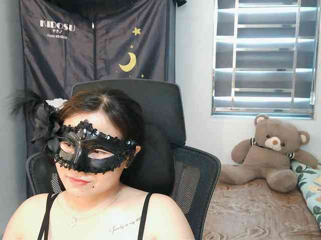 girl30slutty webcam