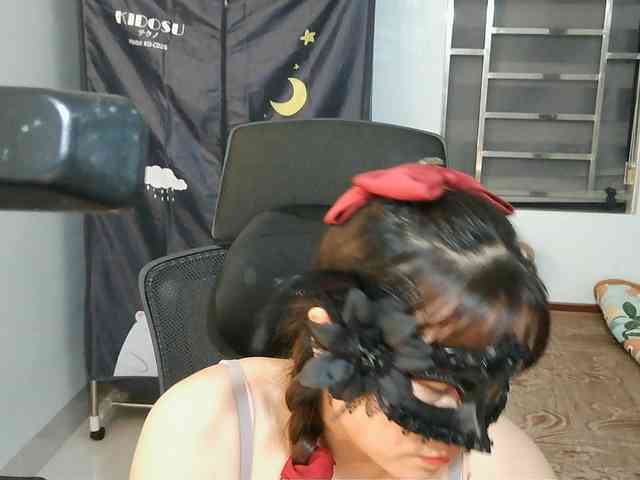 girl30slutty webcam