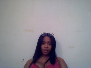 Mayrah's Live Webcam