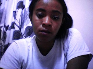 Mayrah's Live Webcam