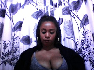 silviaLaBombe's Live Webcam