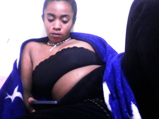 Mayrah's Live Webcam