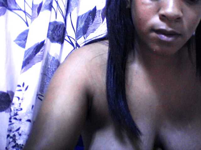 silviaLaBombe live cam on BongaCams