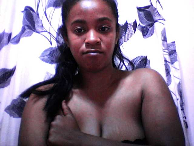 silviaLaBombe live cam on BongaCams