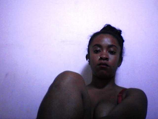 silviaLaBombe live cam on BongaCams
