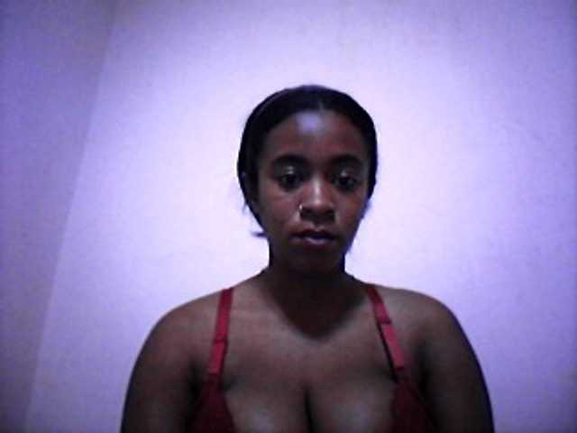 silviaLaBombe live cam on BongaCams