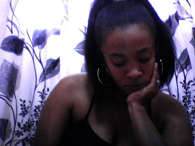 silviaLaBombe live cam on BongaCams