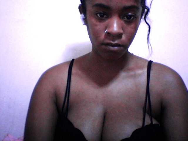 silviaLaBombe live cam on BongaCams