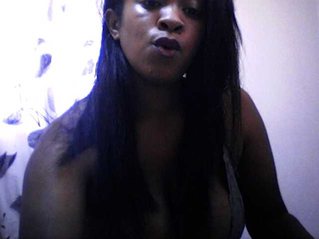 silviaLaBombe live cam on BongaCams