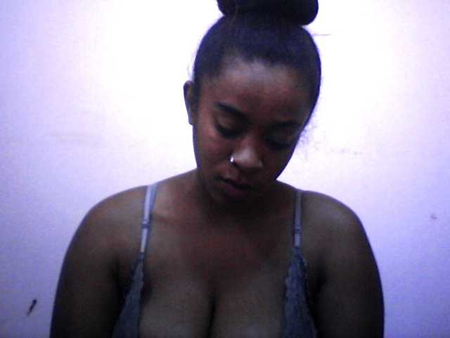 silviaLaBombe live cam on BongaCams