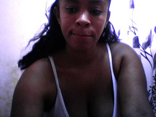 silviaLaBombe's BongaCams show and profile