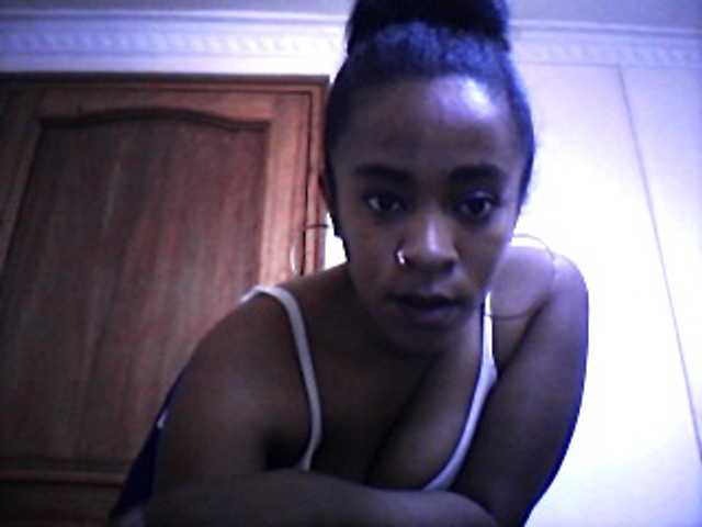 silviaLaBombe live cam on BongaCams