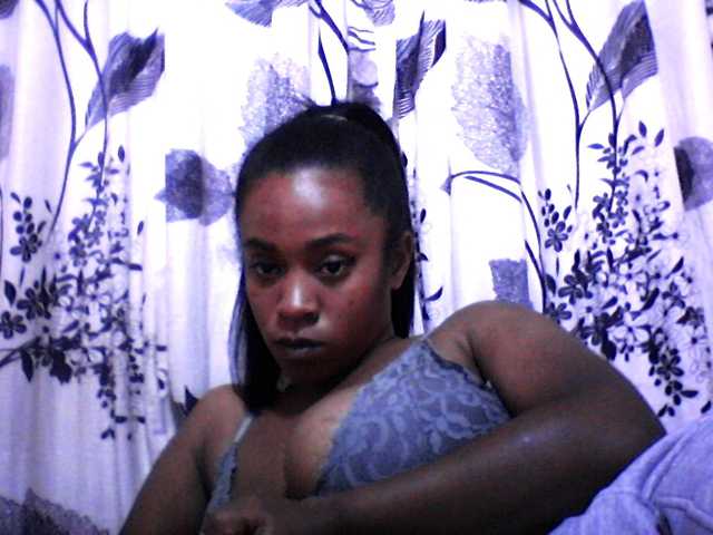 silviaLaBombe live cam on BongaCams
