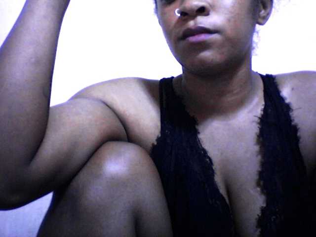 silviaLaBombe live cam on BongaCams