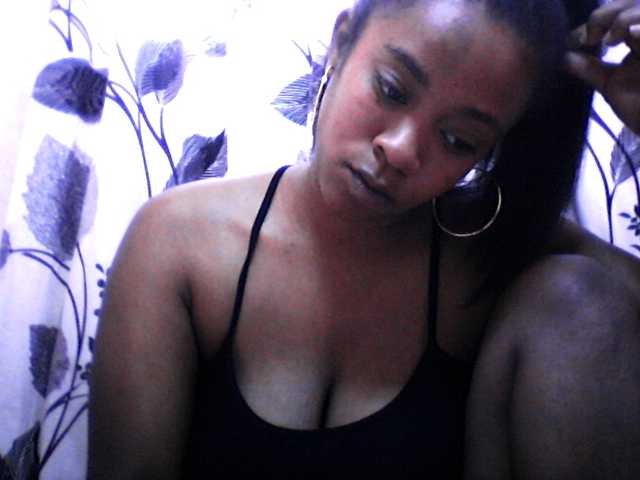silviaLaBombe live cam on BongaCams
