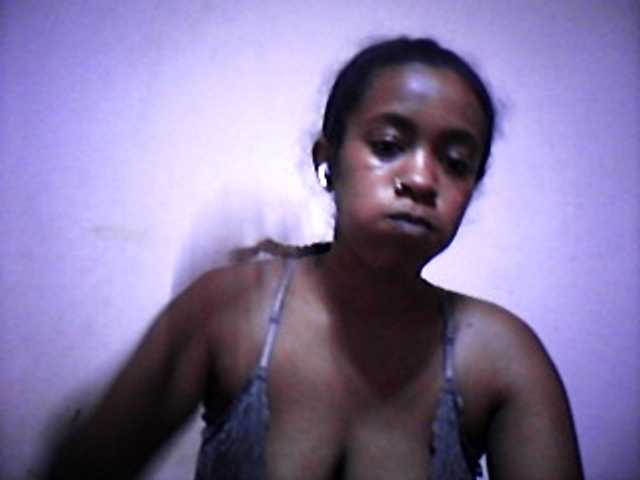 silviaLaBombe live cam on BongaCams