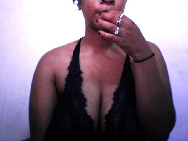 silviaLaBombe live cam on BongaCams