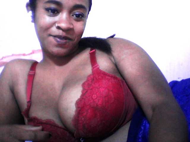 silviaLaBombe live cam on BongaCams
