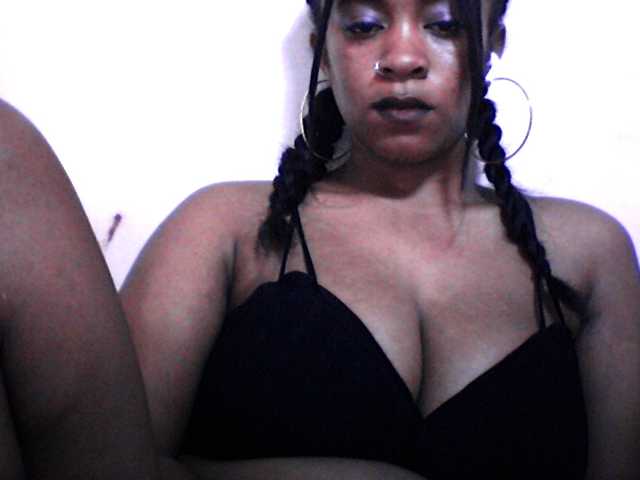 silviaLaBombe live cam on BongaCams
