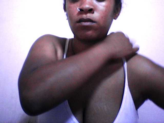 silviaLaBombe live cam on BongaCams