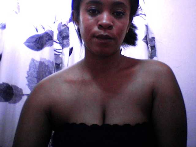 silviaLaBombe live cam on BongaCams