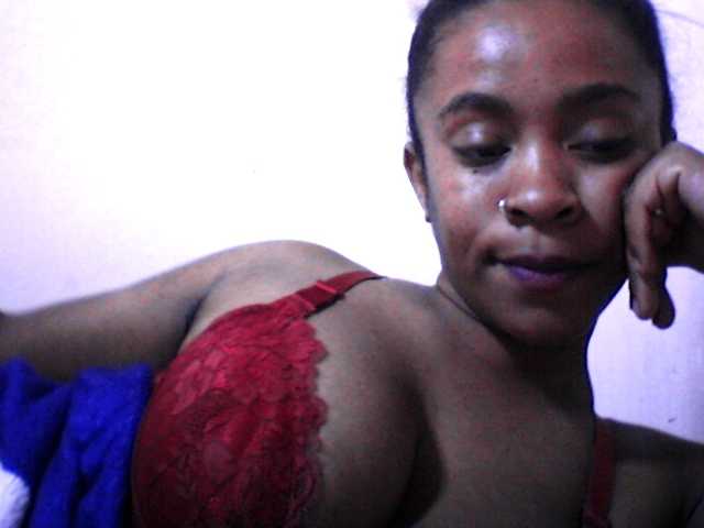 silviaLaBombe live cam on BongaCams