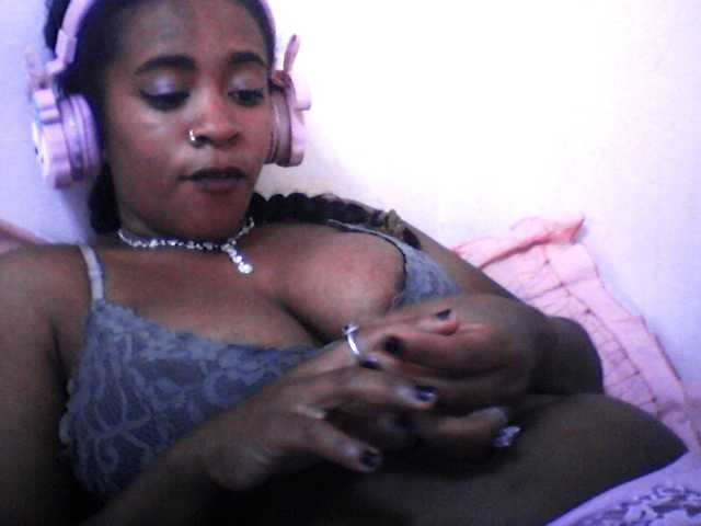 silviaLaBombe live cam on BongaCams