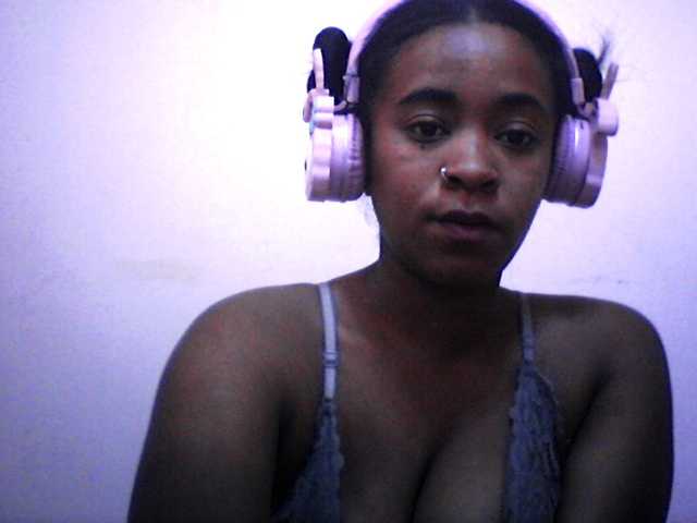 silviaLaBombe live cam on BongaCams