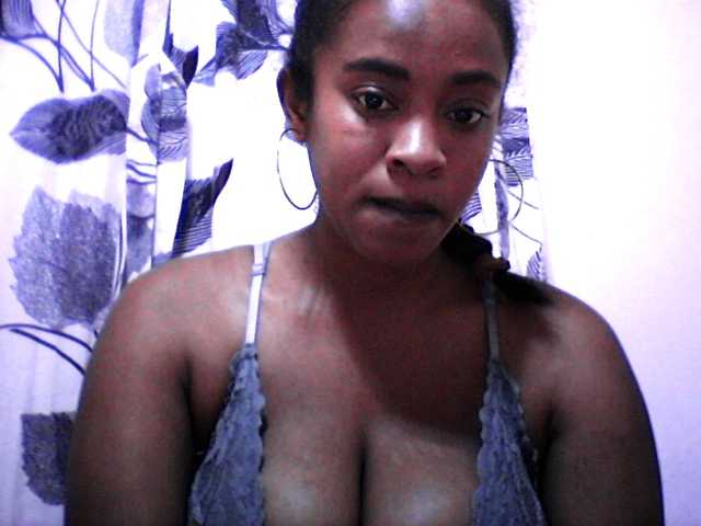 silviaLaBombe live cam on BongaCams