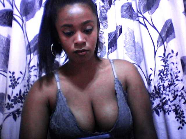 silviaLaBombe live cam on BongaCams