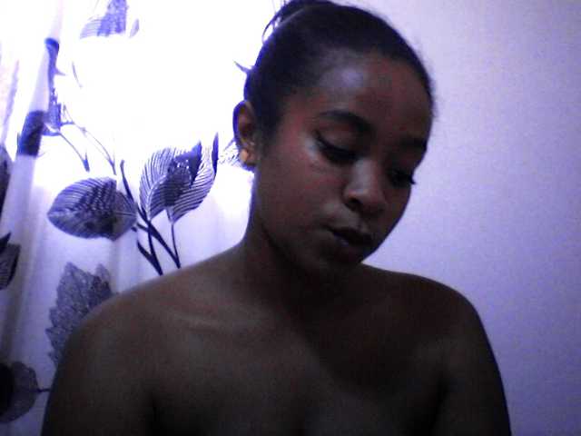 silviaLaBombe live cam on BongaCams