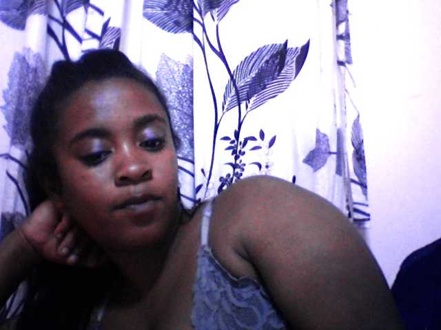 silviaLaBombe live cam on BongaCams