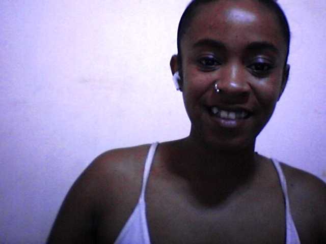 silviaLaBombe live cam on BongaCams