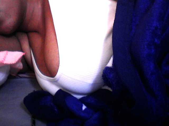 Mayrah live cam preview