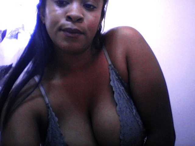 silviaLaBombe live cam on BongaCams