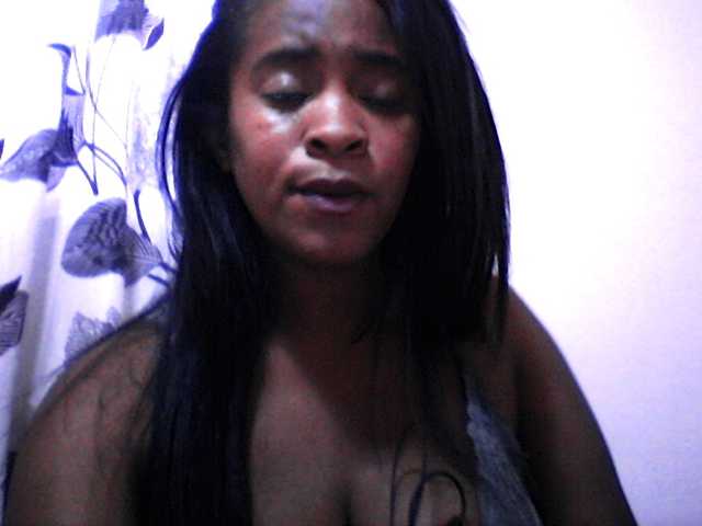 silviaLaBombe live cam on BongaCams