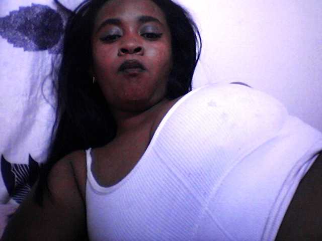 silviaLaBombe live cam on BongaCams